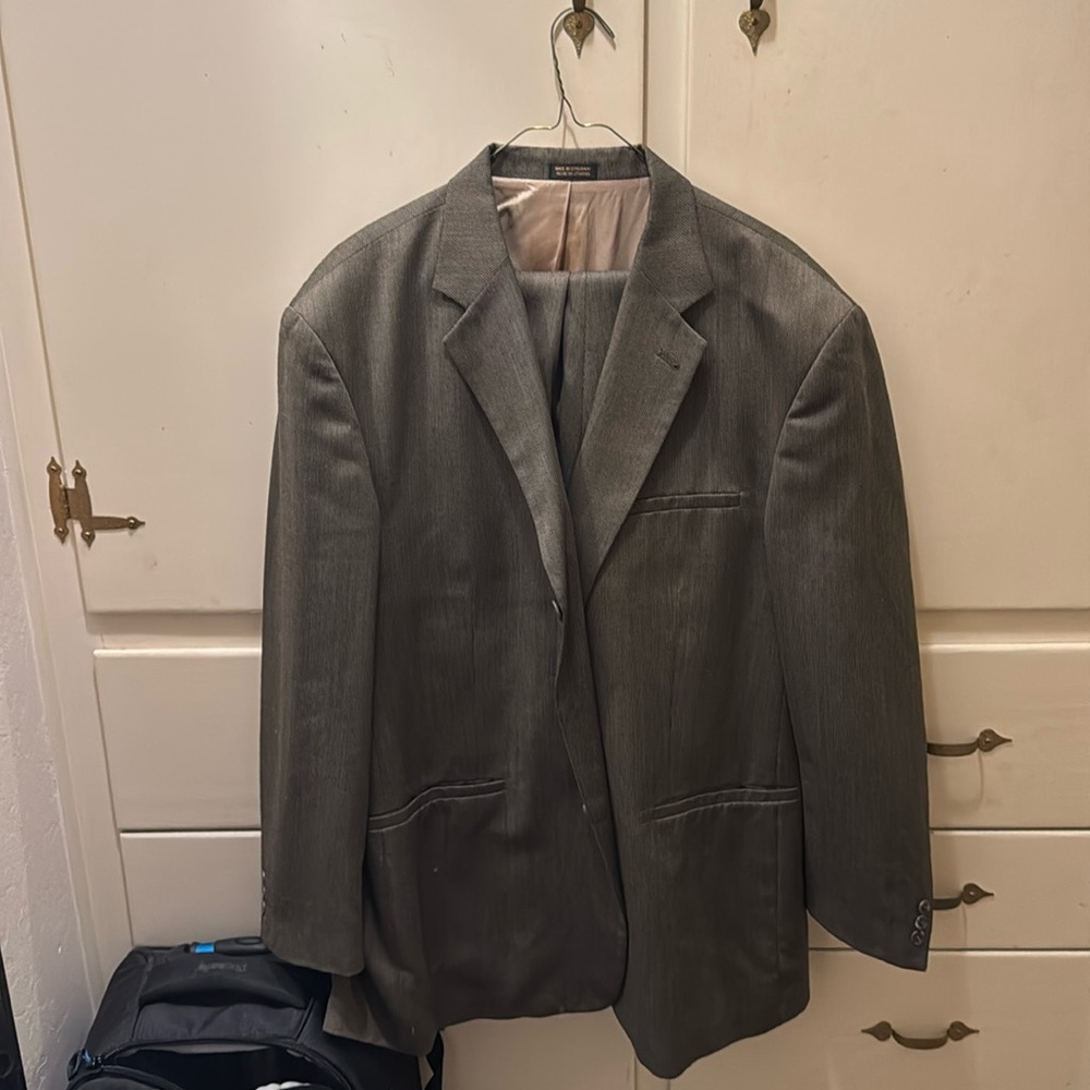J Ferrar suit 48R with slacks 38x33